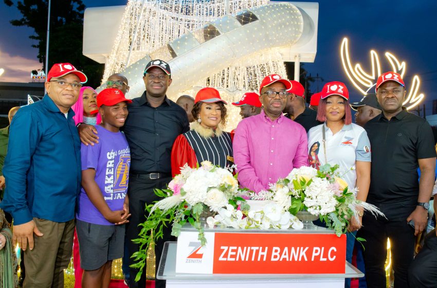  ZENITH BANK BRINGS CHRISTMAS TO LIFE WITH AJOSE ADEOGUN STREET LIGHT-UP