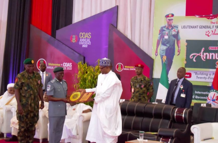 CGC COL HAMEED IBRAHIM ALI (Rtd) CFR AWARDED BY THE NIGERIAN ARMY