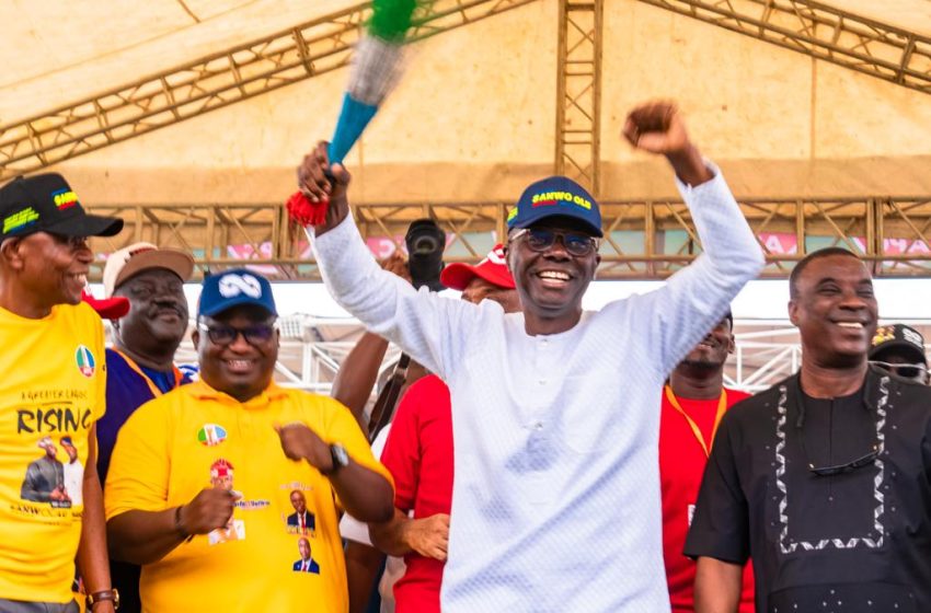 Thousands of Waste Managers Endorse Tinubu, Sanwo-Olu for President,Governor