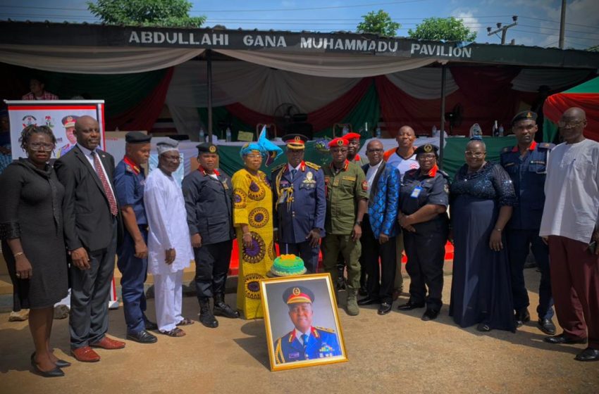 NSCDC LAGOS STATE COMMAND FELICITATES WITH DEPUTY COMMANDANT OF CORPS PAUL OLADAPO SHOMIDE AS HE EMBARKS ON RETIREMENT.