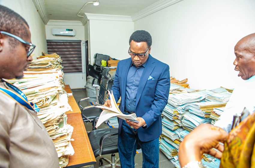  DG NiMet Inspects and Commissions Meteorological Data Rescue Project